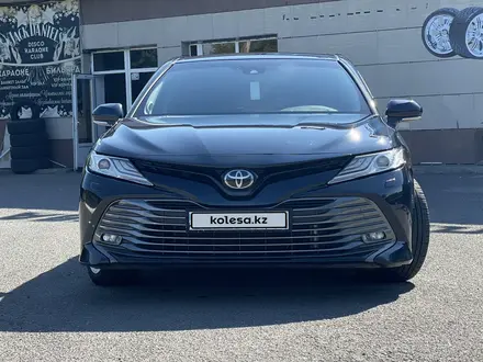 Toyota Camry 2019 года за 18 000 000 тг. в Павлодар – фото 2