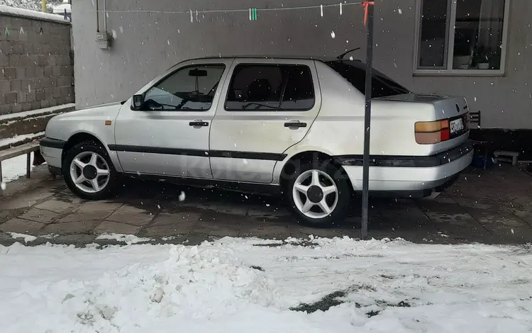 Volkswagen Vento 1992 года за 850 000 тг. в Тараз