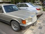 Mercedes-Benz S 260 1988 года за 2 200 000 тг. в Астана – фото 3