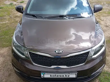 Kia Rio 2015 года за 5 250 000 тг. в Актобе – фото 2