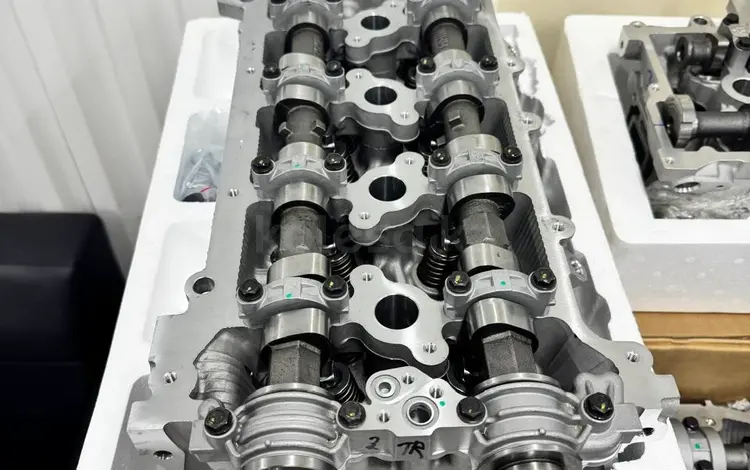 Головка в сборе новая Прадо 2TR-FE 2.7 Prado 2AZ-FE 4Yүшін300 000 тг. в Астана