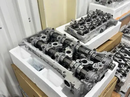Головка в сборе новая Прадо 2TR-FE 2.7 Prado 2AZ-FE 4Y за 300 000 тг. в Астана – фото 2