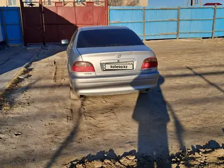 Toyota Avensis 2002 года за 3 100 000 тг. в Айтеке би – фото 2