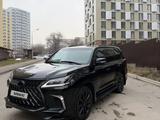 Lexus LX 570 2016 года за 41 000 000 тг. в Алматы – фото 2