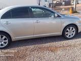 Toyota Avensis 2005 года за 4 800 000 тг. в Мерке – фото 3