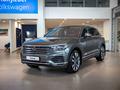 Volkswagen Touareg Exclusive Atmosphere 2022 года за 45 000 000 тг. в Алматы