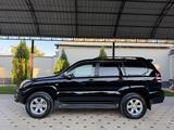 Toyota Land Cruiser Prado 2007 года за 13 500 000 тг. в Туркестан – фото 2
