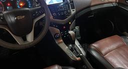 Chevrolet Cruze 2011 года за 3 600 000 тг. в Семей – фото 5