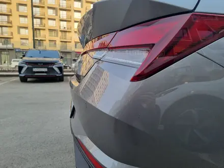 Hyundai Elantra 2020 года за 8 100 000 тг. в Алматы – фото 12