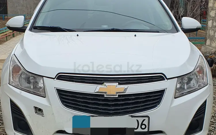 Chevrolet Cruze 2013 года за 3 550 000 тг. в Атырау