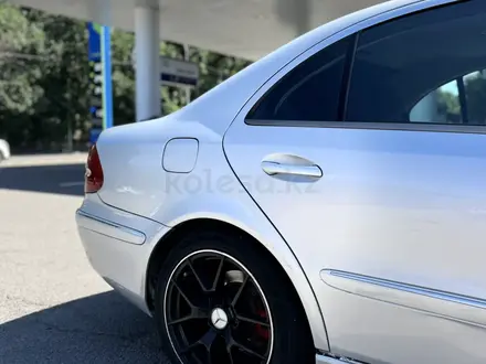 Mercedes-Benz E 320 2002 года за 6 500 000 тг. в Алматы – фото 6