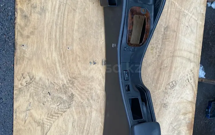 Подлокотник консоль борода subaru legacy b3 за 30 000 тг. в Алматы