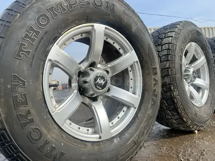 R 16 MWM диски (-20) с резиной 265-70-16 mickey Thompson A/T.! за 280 000 тг. в Алматы – фото 12