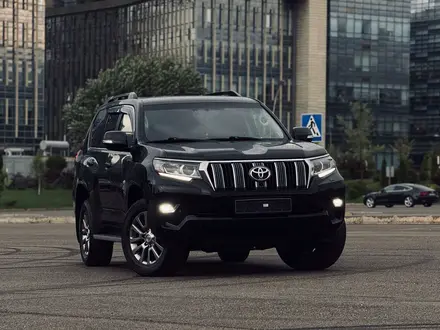 Toyota Land Cruiser Prado 2018 года за 28 500 000 тг. в Алматы