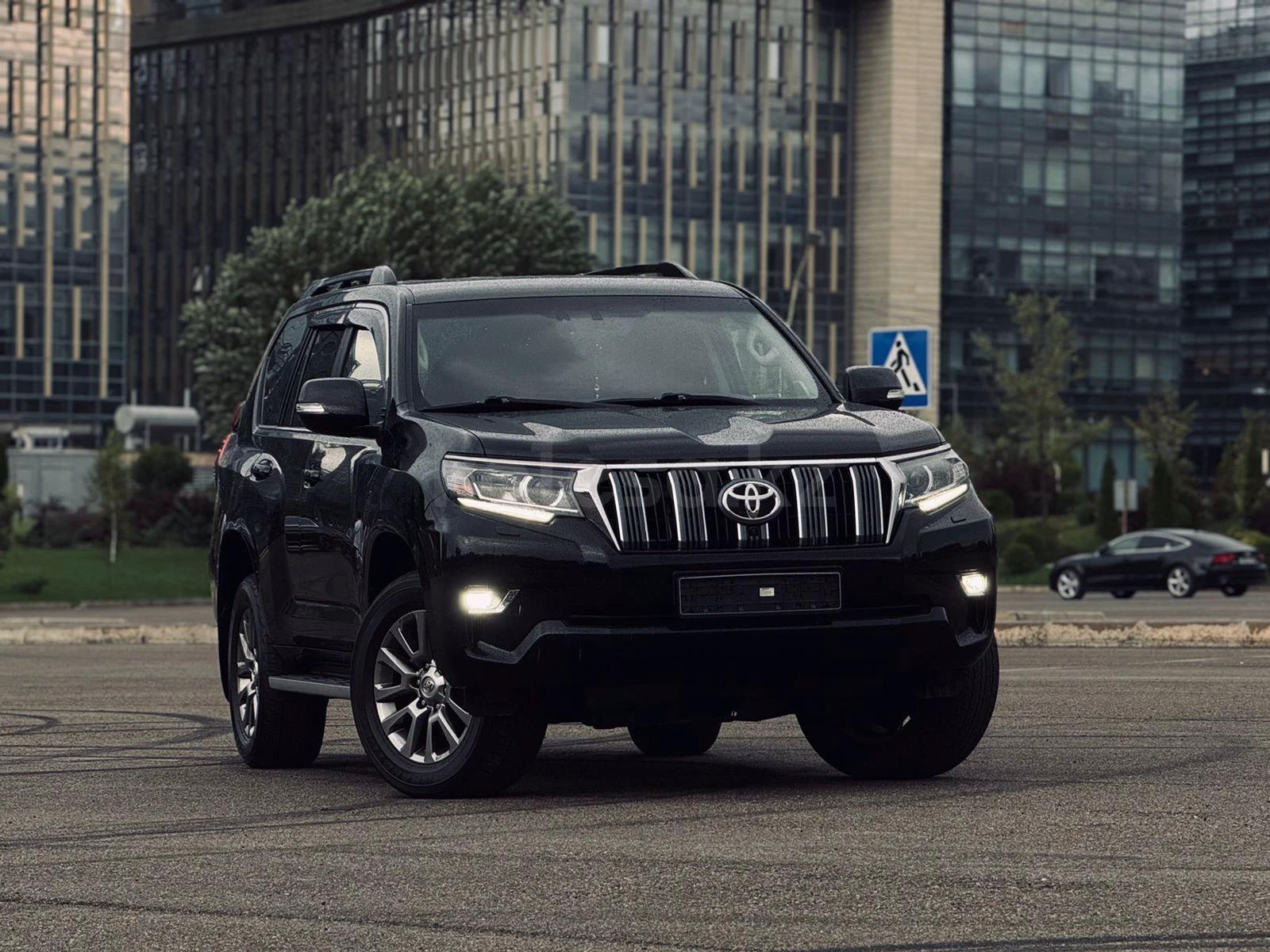 Toyota Land Cruiser Prado 2018 г.