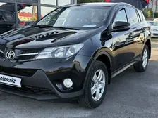 Toyota RAV4, 2015