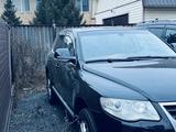 Volkswagen Touareg 2009 года за 7 900 000 тг. в Астана – фото 2