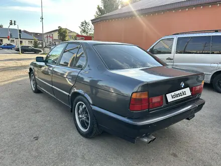 BMW 520 1994 года за 1 050 000 тг. в Астана – фото 4