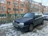 Volkswagen Golf 1993 годаүшін1 100 000 тг. в Усть-Каменогорск