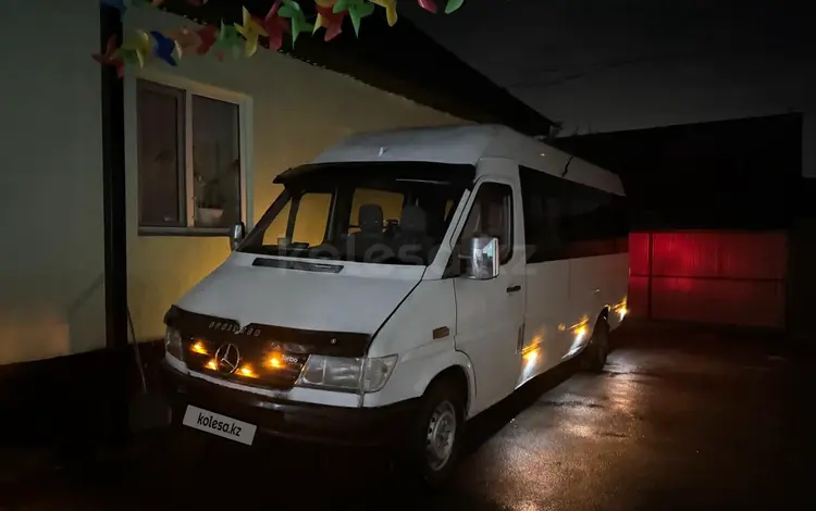 Mercedes-Benz Sprinter 1999 годаүшін4 000 000 тг. в Алматы