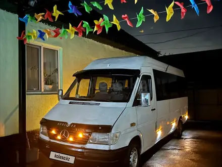Mercedes-Benz Sprinter 1999 года за 4 000 000 тг. в Алматы – фото 7