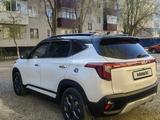 Kia Seltos 2024 годаүшін9 200 000 тг. в Актобе – фото 3