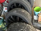 Шина и диски за 280 000 тг. в Атырау