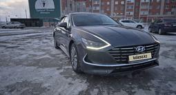 Hyundai Sonata 2022 года за 13 000 000 тг. в Актобе