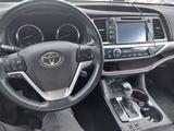 Toyota Highlander 2016 года за 12 700 000 тг. в Уральск – фото 3