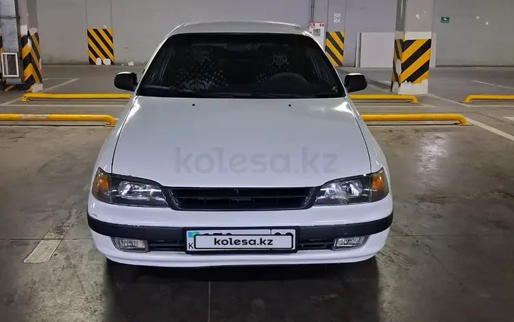 Toyota Carina E 1995 года за 2 200 000 тг. в Алматы