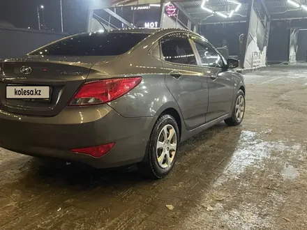 Hyundai Accent 2014 года за 5 500 000 тг. в Алматы – фото 2