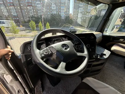 Mercedes-Benz  Actros 2018 года за 25 600 000 тг. в Караганда – фото 34