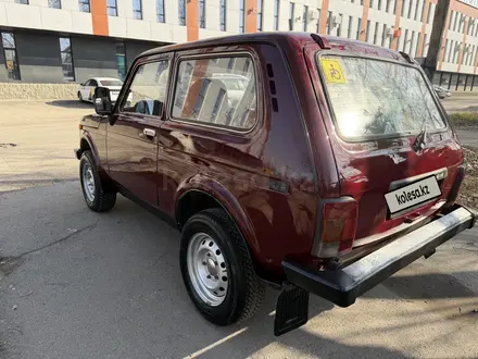 ВАЗ (Lada) Lada 2121 2003 года за 2 100 000 тг. в Алматы – фото 10