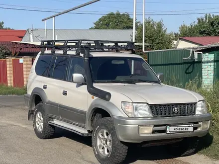 Toyota Land Cruiser Prado 1999 года за 6 600 000 тг. в Алматы – фото 4