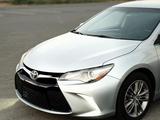 Toyota Camry 2015 года за 6 300 000 тг. в Атырау – фото 5
