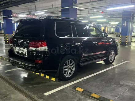 Lexus LX 570 2013 года за 24 000 000 тг. в Астана