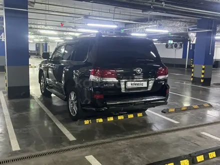 Lexus LX 570 2013 года за 24 000 000 тг. в Астана – фото 4