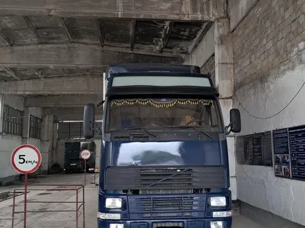 Volvo  FH 2002 года за 22 000 000 тг. в Шымкент – фото 8