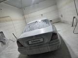 Mercedes-Benz S 320 2001 года за 1 200 000 тг. в Жанаозен – фото 4