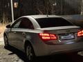 Chevrolet Cruze 2012 года за 3 700 000 тг. в Караганда – фото 3