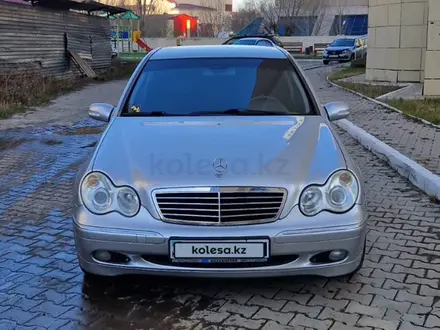 Mercedes-Benz C 320 2000 года за 3 900 000 тг. в Шымкент – фото 4