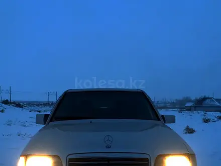 Mercedes-Benz E 280 1993 года за 2 100 000 тг. в Шымкент – фото 4