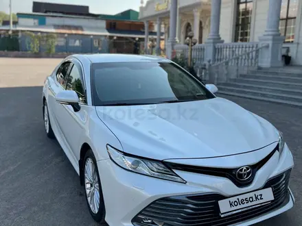 Toyota Camry 2019 года за 15 000 000 тг. в Алматы – фото 5