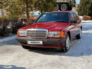 Mercedes-Benz 190