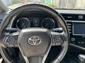 Toyota Camry 2020 года за 13 400 000 тг. в Алматы – фото 7