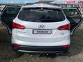 Hyundai Santa Fe 2015 года за 5 200 000 тг. в Уральск – фото 2