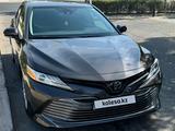 Toyota Camry 2019 года за 13 500 000 тг. в Актау