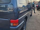 Volkswagen Caravelle 1993 года за 4 200 000 тг. в Караганда – фото 3