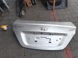 Hyundai Accent крышка багажника за 90 000 тг. в Алматы