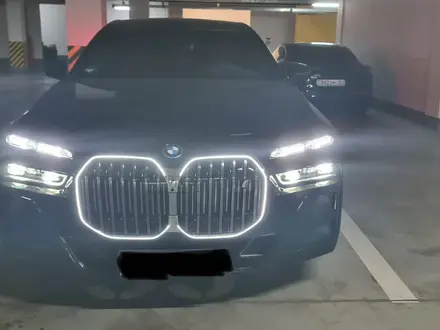 BMW i7 2022 года за 76 000 000 тг. в Алматы – фото 15
